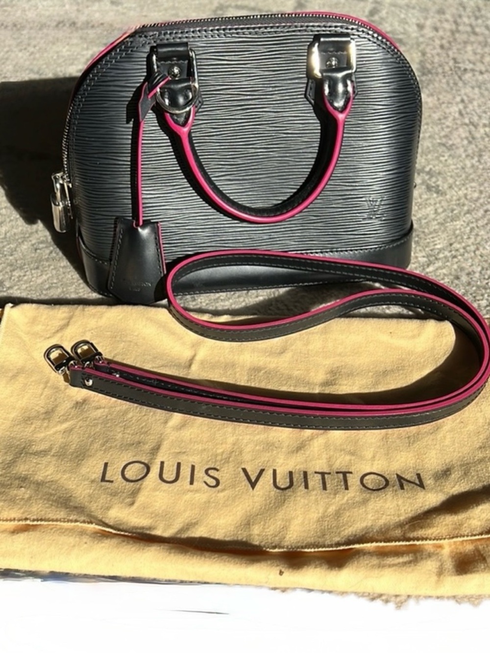 LOUIS VUITTON ALMA BB Epi Leather - Noir Black HOT Pink Special Edition RARE